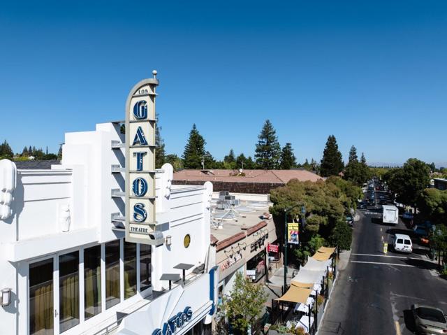 256 Los Gatos Boulevard, Los Gatos CA: https://media.crmls.org/mediaz/12806278-d8ae-4bdf-a66d-4c4287fd88e5.jpg