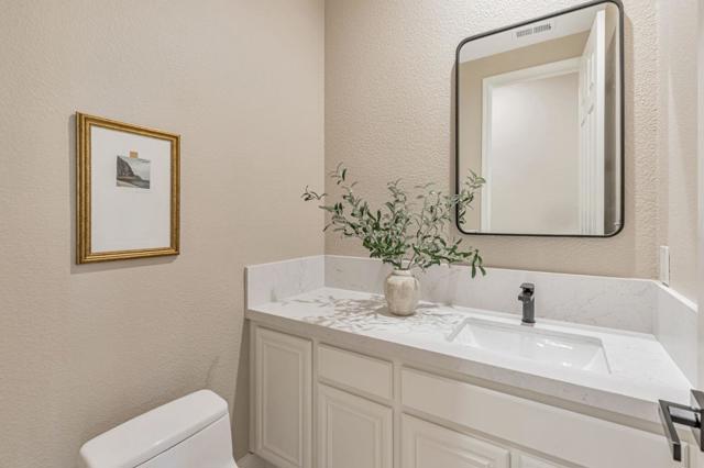 2892 Birkdale Court, Gilroy CA: https://media.crmls.org/mediaz/1281afff-704c-449d-ba9d-345ec6db7038.jpg