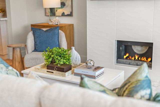 Detail Gallery Image 7 of 52 For 90 Montego Ct, Coronado,  CA 92118 - 2 Beds | 2/1 Baths