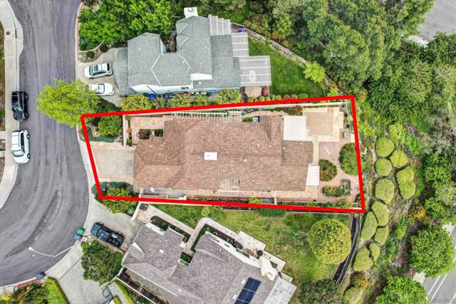 4459 Dorchester Pl, Carlsbad CA: https://media.crmls.org/mediaz/128312db-5a98-409d-bbab-dd6699c4423d.jpg