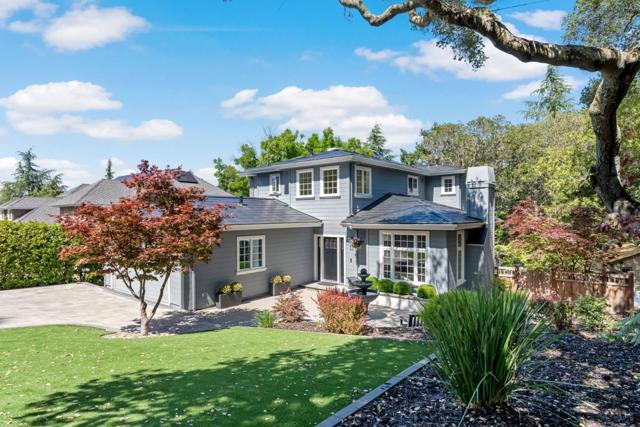739 Oak View Way, Redwood City CA: https://media.crmls.org/mediaz/12854ed3-4980-434b-bdfb-95c9c652a985.jpg