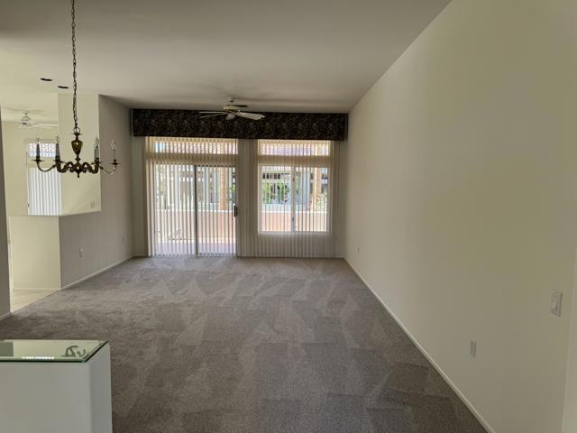 78417 Willowrich Drive, Palm Desert CA: https://media.crmls.org/mediaz/1285deb5-d3dc-449a-a4e3-248d32f408cb.jpg