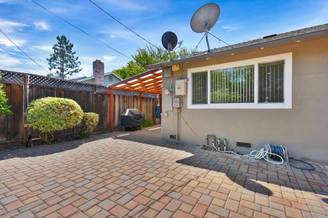 1543 Willowbrook Drive, San Jose CA: https://media.crmls.org/mediaz/12868018-da64-4ce6-97fe-8f69e4c20749.jpg