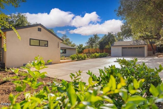 1068 Cuyama Road, Ojai CA: https://media.crmls.org/mediaz/1287b24d-60c2-4921-820c-147f46999c3c.jpg