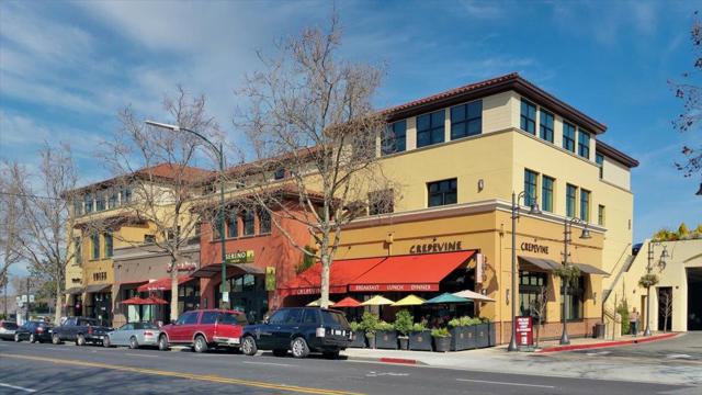 1216 Hermosa Way, San Jose CA: https://media.crmls.org/mediaz/1287d1be-1516-4281-a411-ab1492ca8173.jpg