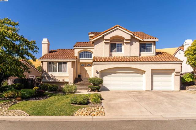 3270 Formby Ln, Fairfield CA: https://media.crmls.org/mediaz/12886551-375a-4696-b802-480f6b07e930.jpg