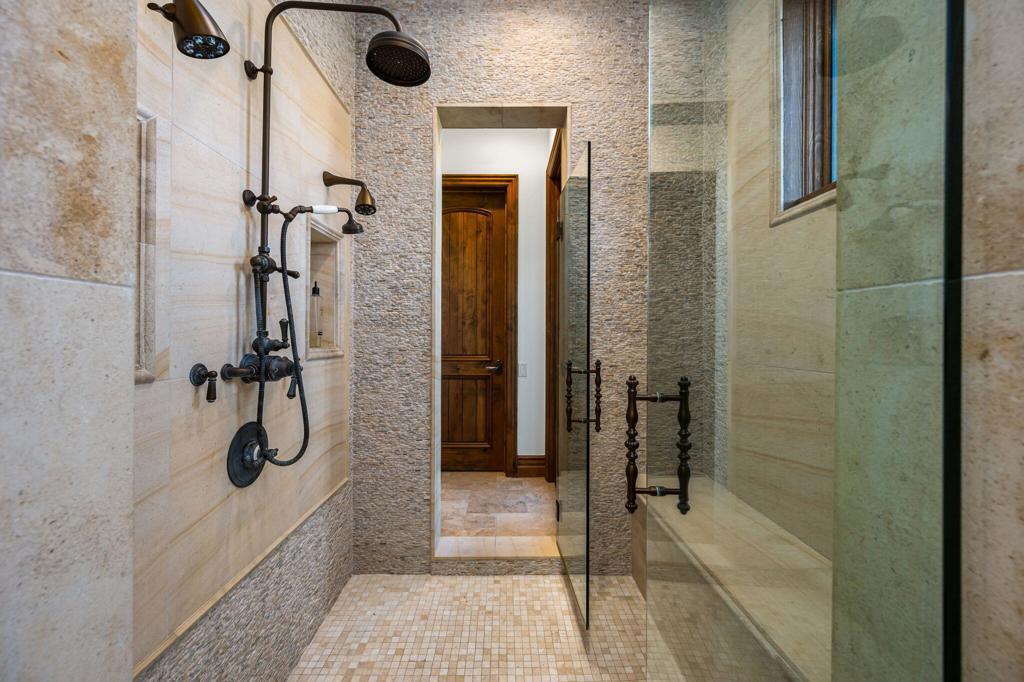 MLS #219139099DA image #32