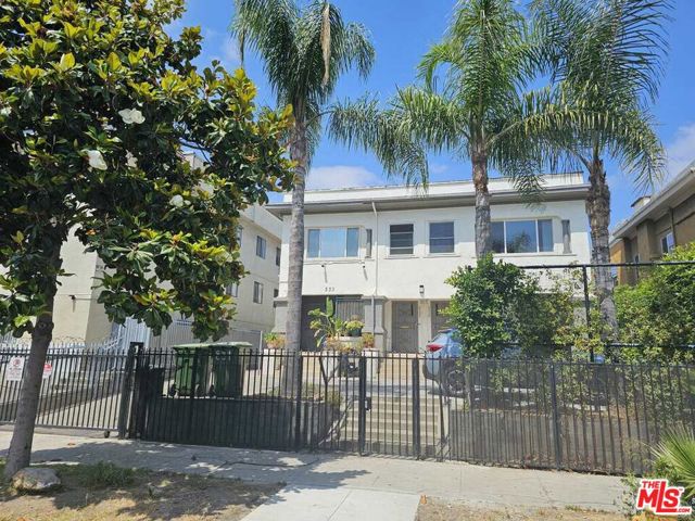 831 S Catalina St, Los Angeles, CA 90005