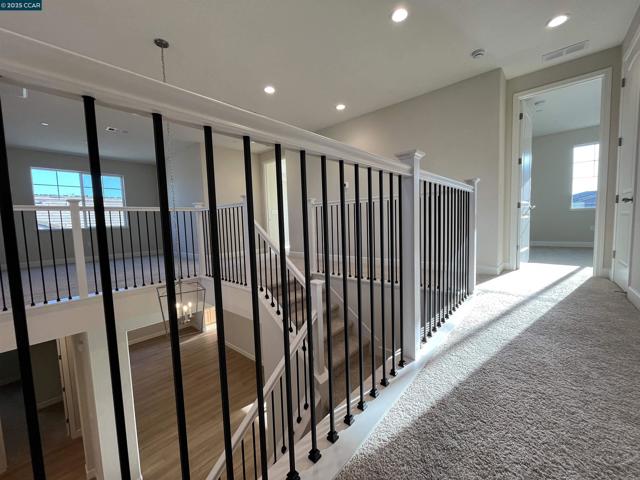 297 Eagle Nest Drive, Oakley CA: https://media.crmls.org/mediaz/128a3ca4-ceca-455c-b7fb-530ce43d8f4f.jpg