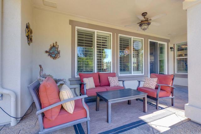 970 Idyllwild Way, San Marcos CA: https://media.crmls.org/mediaz/128b1789-89d1-4491-9099-0dedd7ffd43e.jpg