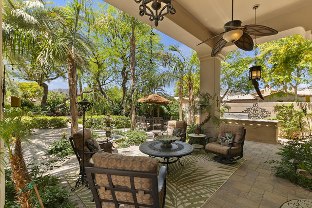 041_Covered Patio