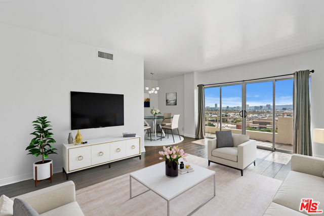 1131 Alta Loma Road, West Hollywood CA: https://media.crmls.org/mediaz/128b6864-6ec4-453c-a56f-96b0869fd7b6.jpg