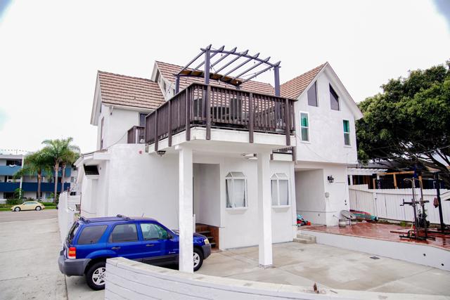 Detail Gallery Image 9 of 40 For 3943 Ingraham St, San Diego,  CA 92109 - – Beds | – Baths