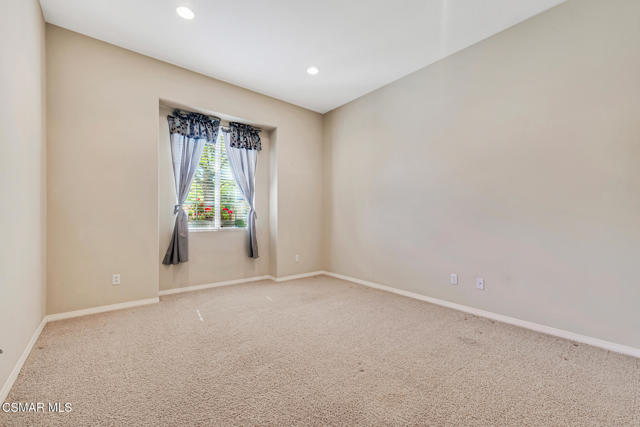 5199 Via Dolores, Newbury Park CA: https://media.crmls.org/mediaz/128bd5cc-51fc-44b1-ad5f-e2f446c9b3b7.jpg