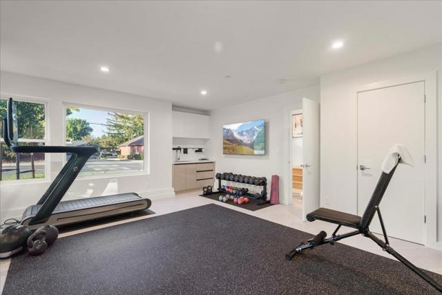 22540 Stevens Creek Boulevard, Cupertino CA: https://media.crmls.org/mediaz/128c22c2-6f7a-4e2c-9ca4-20174c38af5d.jpg