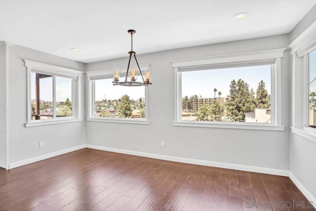8060 Lemon Ave, La Mesa CA: https://media.crmls.org/mediaz/128c5d58-8b2c-451c-a0d1-d1f16f454476.jpg