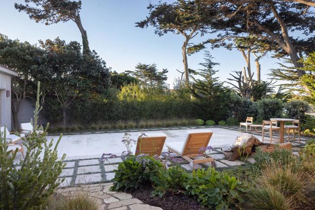 0 Scenic 2 SE of 9th Avenue, Carmel CA: https://media.crmls.org/mediaz/128d2dbd-e3ff-474d-81fe-0d762fb9eb0f.jpg