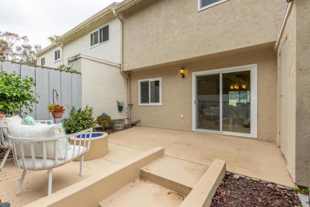 Detail Gallery Image 23 of 26 For 827 Del Mar Downs Rd #E,  Solana Beach,  CA 92075 - 3 Beds | 2/1 Baths