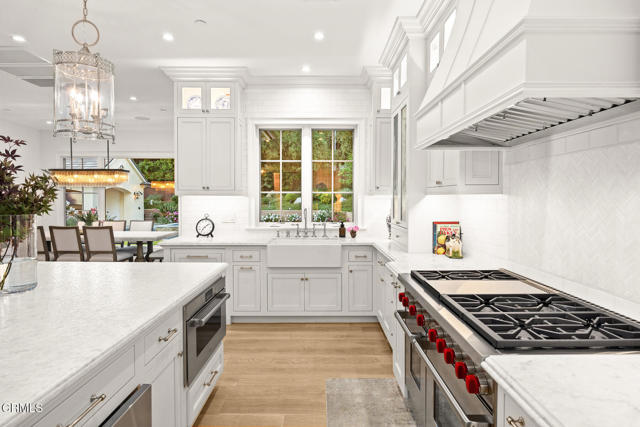 2060 Windover Road, Pasadena CA: https://media.crmls.org/mediaz/12905cbf-76b1-4e4a-bb95-527379c13471.jpg