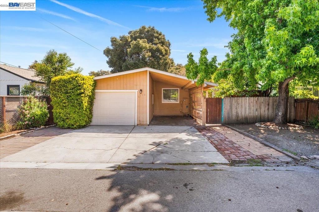 2170 Ralmar Ave
