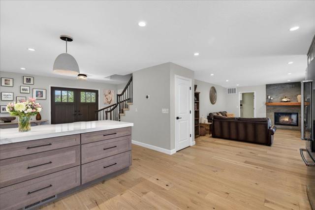 670 Roble Drive, Morgan Hill CA: https://media.crmls.org/mediaz/12908c87-42a6-4fda-8992-4ec66190bc12.jpg