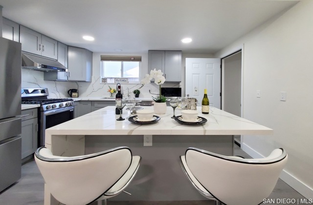 15927 Los Reyes Street, Fountain Valley CA: https://media.crmls.org/mediaz/1290ac4f-b357-4992-bfa4-c5c03566de01.jpg