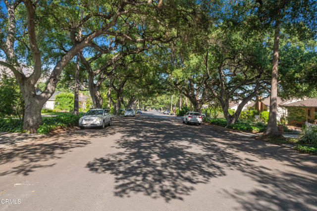 Detail Gallery Image 45 of 52 For 2232 Brigden Rd, Pasadena,  CA 91104 - 2 Beds | 2 Baths