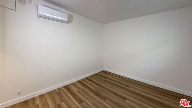 3630 Midvale Avenue, Los Angeles CA: https://media.crmls.org/mediaz/1292d1d1-9586-4f04-a6bc-434ef4047bc5.jpg