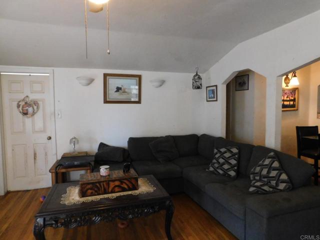 Detail Gallery Image 3 of 18 For 29460 Oak Dr, Campo,  CA 91906 - 2 Beds | 1 Baths