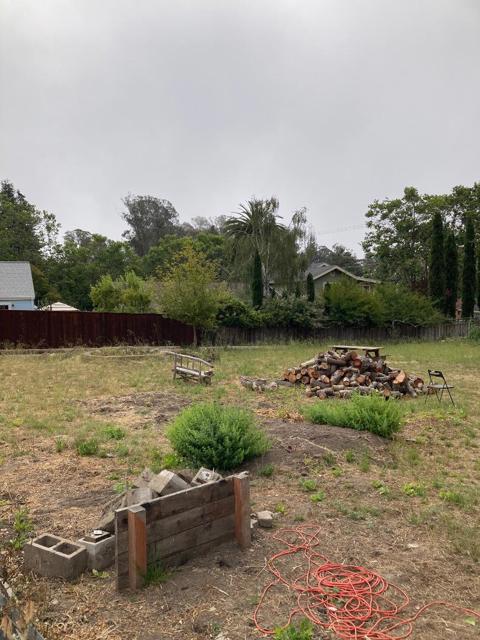 514 Meder Street, Santa Cruz CA: https://media.crmls.org/mediaz/12934f02-39dd-4949-bdb2-094d47c7080f.jpg