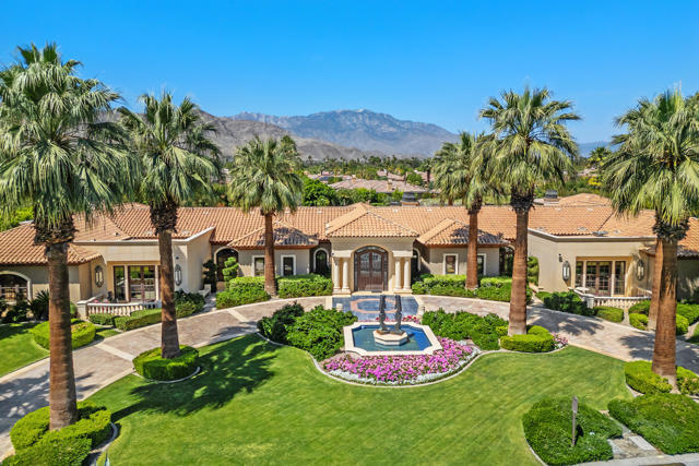 40535 Morningstar Road, Rancho Mirage CA: https://media.crmls.org/mediaz/1293c654-7f56-4b12-93be-bc7c18aac19d.jpg