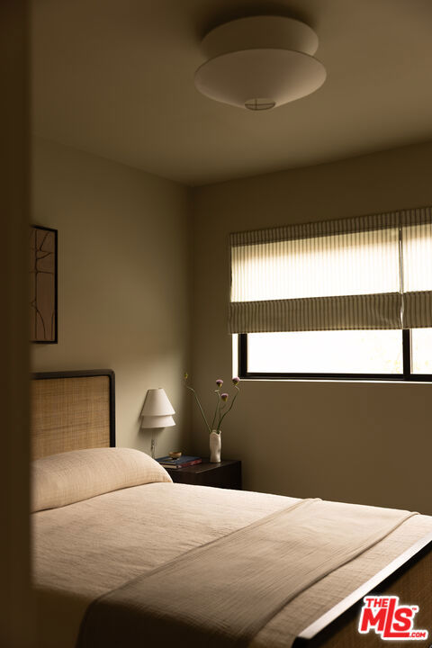 710 Amador Street, Los Angeles CA: https://media.crmls.org/mediaz/1294365b-432d-4bad-9676-039edbd00883.jpg