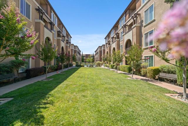 801 S Winchester Boulevard, San Jose CA: https://media.crmls.org/mediaz/12943f65-98b5-40f7-a85f-b1cb033a15ac.jpg