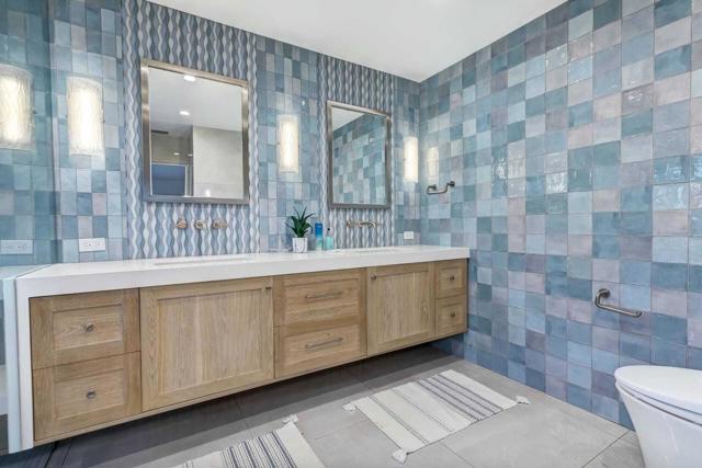 Bathroom (2)