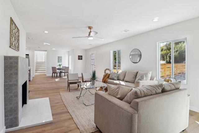 Image 16 of 65 For 589 Tyrone Street