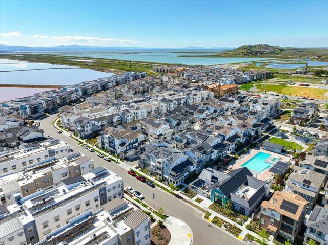 9173 Whitesurf Way, Newark CA: https://media.crmls.org/mediaz/1294e304-cd92-46e8-9ae3-8c6fb79a2c6d.jpg