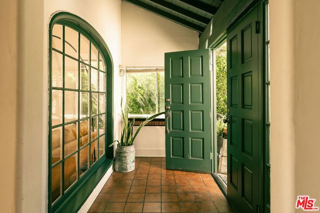 2 Bed Home for Sale in Los Angeles, California