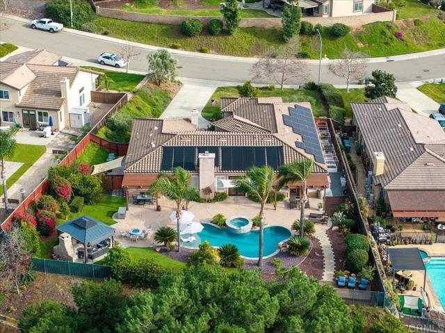 Detail Gallery Image 7 of 74 For 877 Hidden View Ln, Escondido,  CA 92027 - 4 Beds | 2/1 Baths