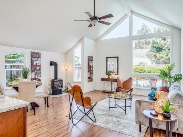 1725 Silver Glen Court, San Jose CA: https://media.crmls.org/mediaz/12954387-e4c9-44eb-98a8-2581123362c2.jpg
