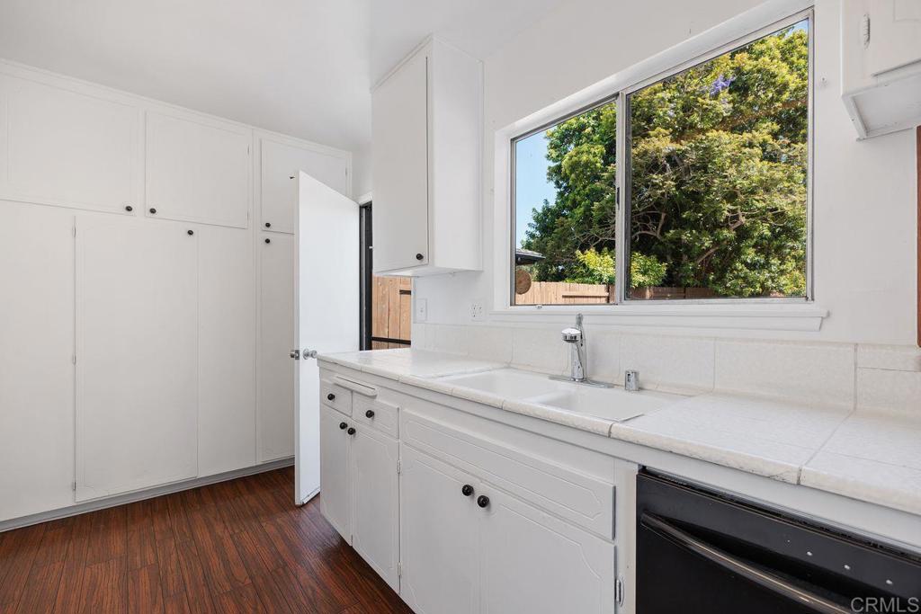 3211 Mercer Lane - photo 12