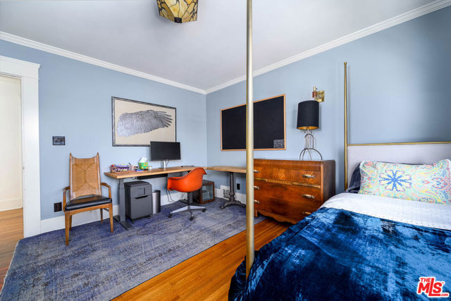 5301 Brynhurst Avenue, Los Angeles CA: https://media.crmls.org/mediaz/1295ae9b-3bb5-458c-bdc8-85d20be4f15f.jpg