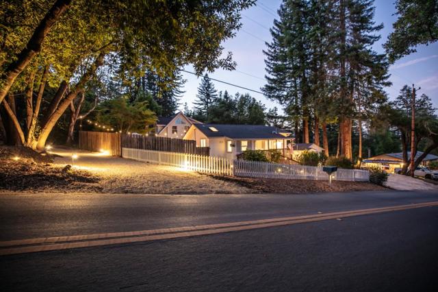 414 Prospect Avenue, Felton CA: https://media.crmls.org/mediaz/1296a58b-e85d-443a-9515-ee16afae7238.jpg