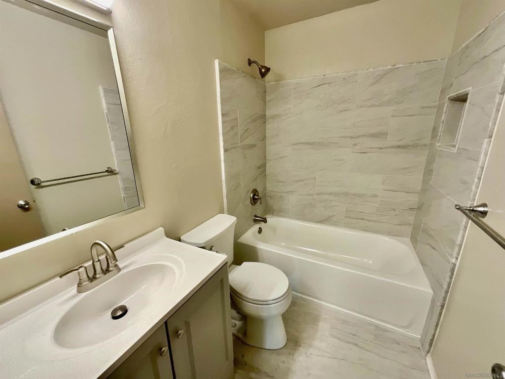 4060 Huerfano Ave - photo 9