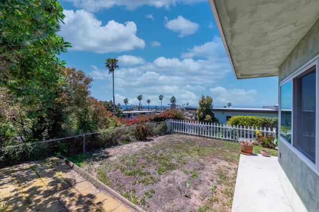 4768 72 Coronado Ave Avenue, San Diego CA: https://media.crmls.org/mediaz/1298ce0f-7605-471b-9260-53dcf66f225e.jpg