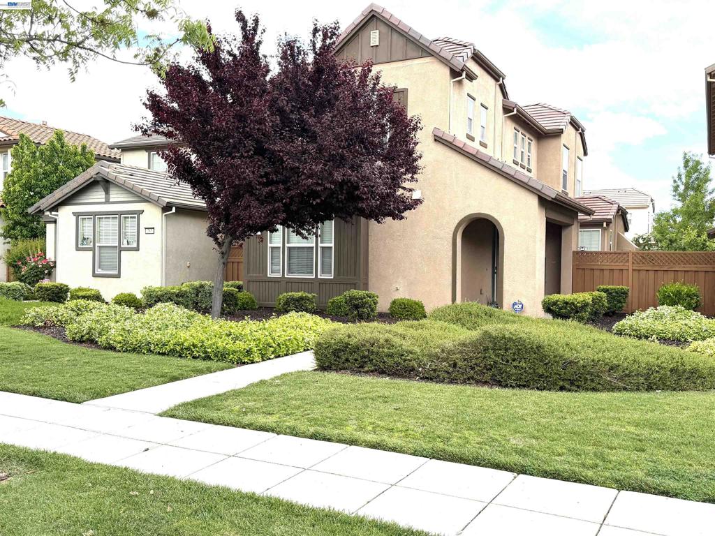 277 W Saint Francis Ave