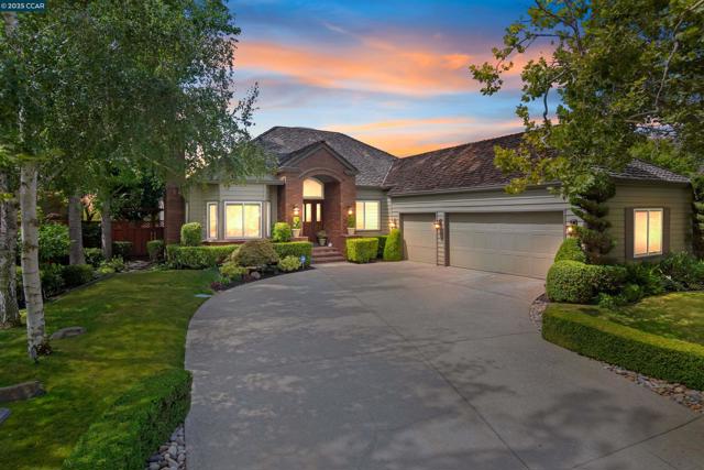 4343 Quail Run Ln, Danville CA: https://media.crmls.org/mediaz/129a5d35-6a4d-4062-a671-d0e493c05525.jpg