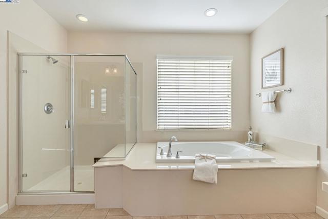 5801 Flora Cmn, Livermore CA: https://media.crmls.org/mediaz/129a753d-7e16-405f-aec8-86d9e43d4706.jpg