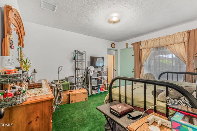 Detail Gallery Image 16 of 31 For 403 N L St, Oxnard,  CA 93030 - 3 Beds | 2 Baths