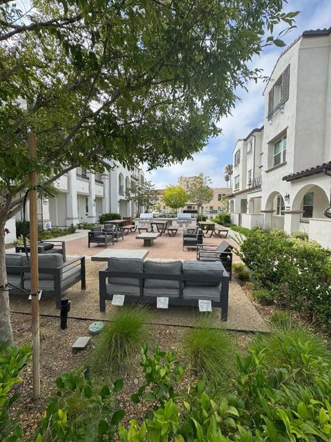 220 Babson Court, Claremont CA: https://media.crmls.org/mediaz/129b20d2-9c72-4474-a69d-7240817cc2a8.jpg