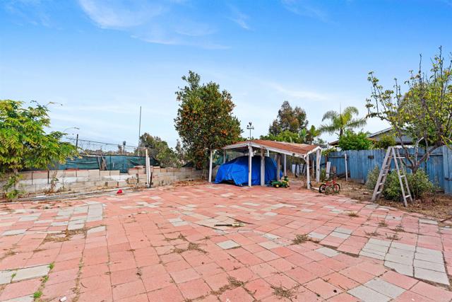 Detail Gallery Image 35 of 44 For 1607 Ginsberg Ct, San Diego,  CA 92114 - 4 Beds | 2 Baths